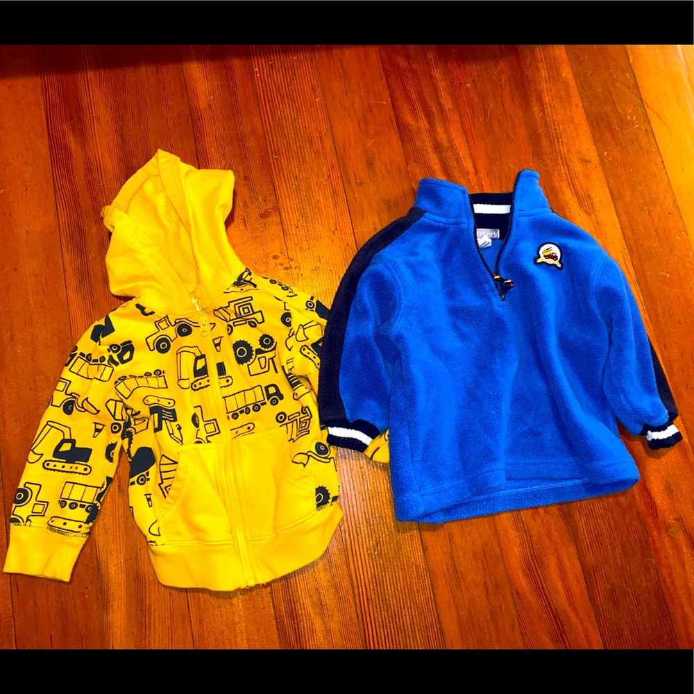 SOLD Hoodie/sweatshirt bundle